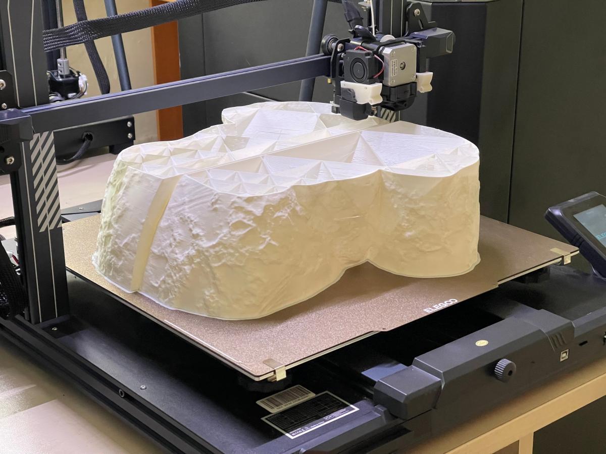 Восстановить Мефистофеля помогают современные технологии