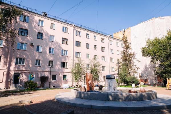 Дома на Невском проспекте показали обновленный облик после реставрации