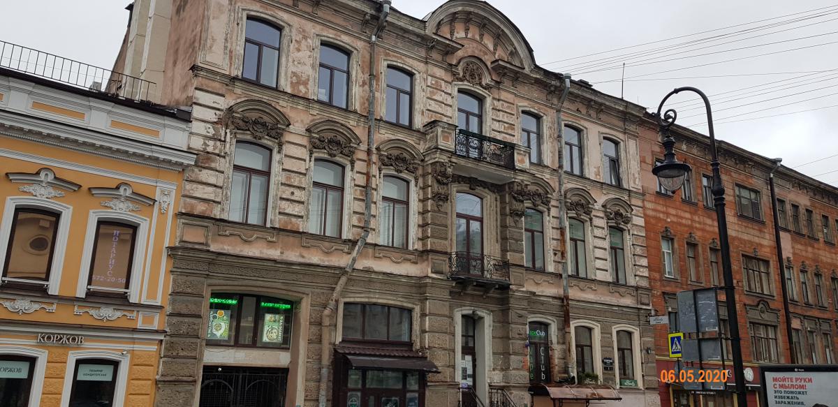 Завершился капитальный ремонт фасада дома Каншина в Центральном районе