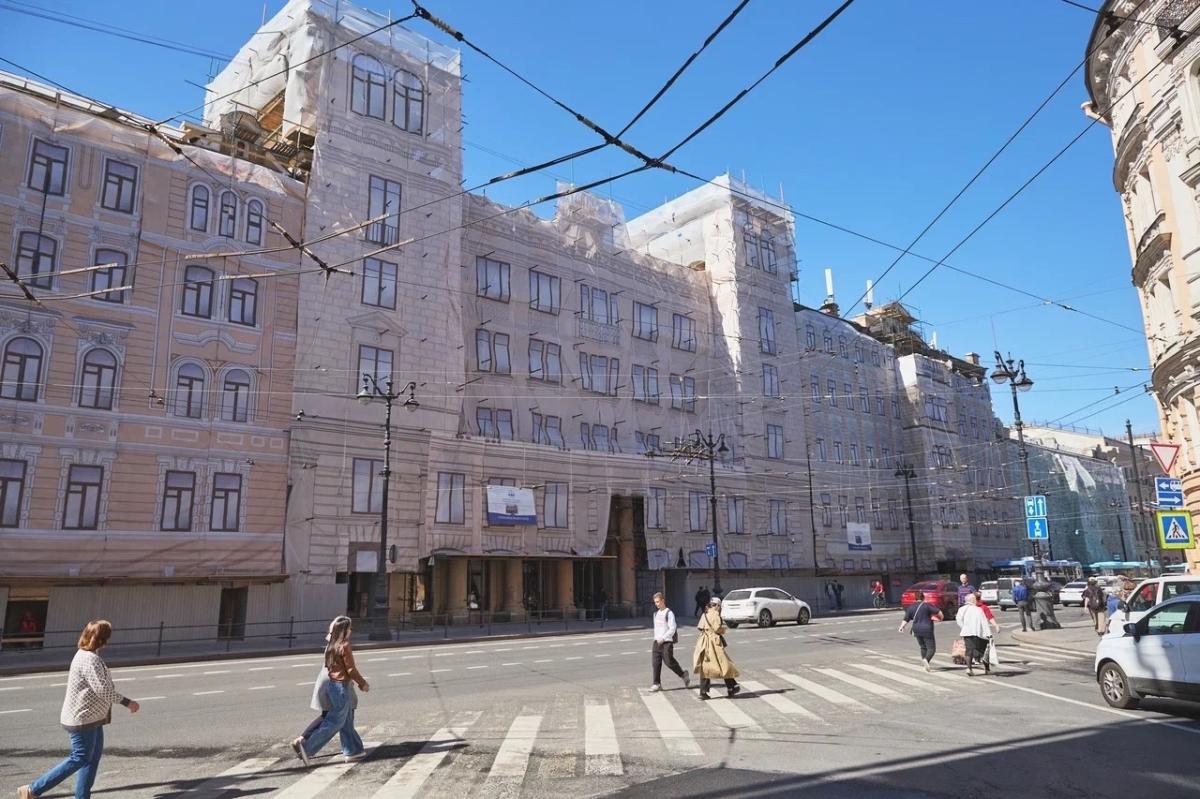 Дом с голубем на Невском проспекте ждет преображение